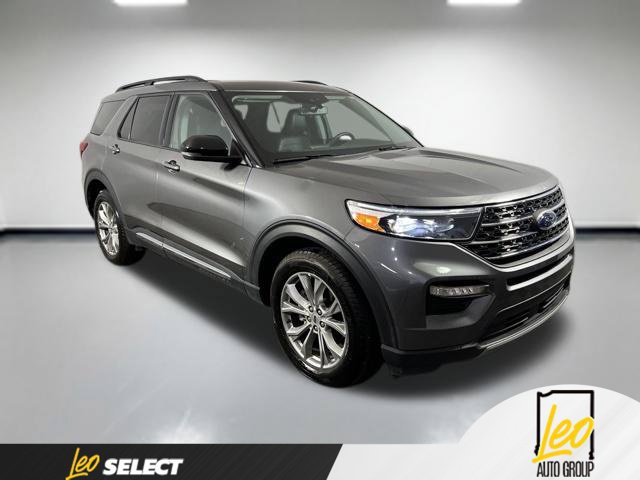 Used 2024 Ford Explorer XLT w/ Equipment Group 202A AWD/4WD image 4