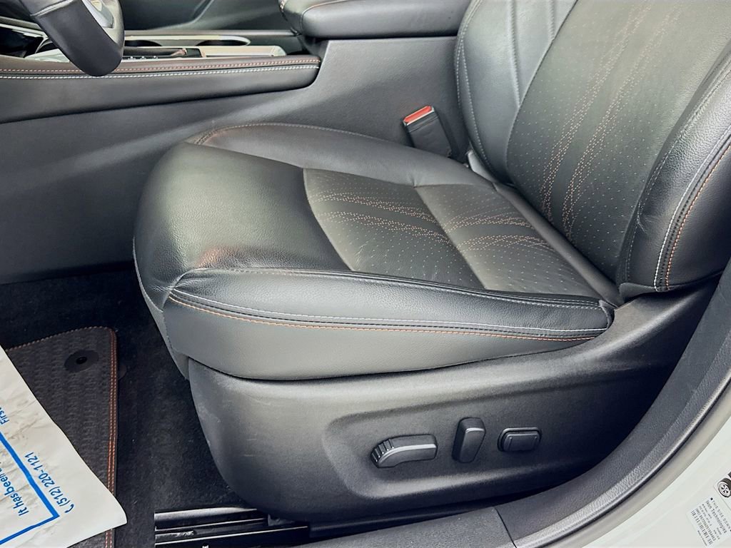 Used 2024 Nissan Altima 2.5 SR w/ SR Premium Package FWD image 25