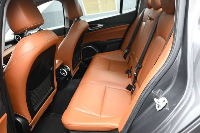 Used 2019 Alfa Romeo Giulia RWD image 15