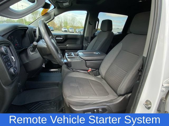 Certified 2022 Chevrolet Silverado 1500 Custom Trail Boss w/ LPO, Dark Essentials Package AWD/4WD image 18