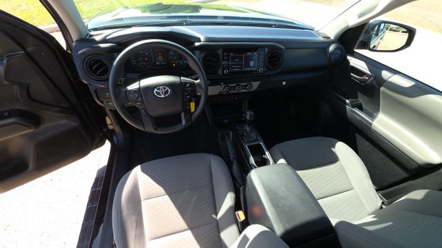 Used 2023 Toyota Tacoma SR w/ SR Convenience Package RWD image 18