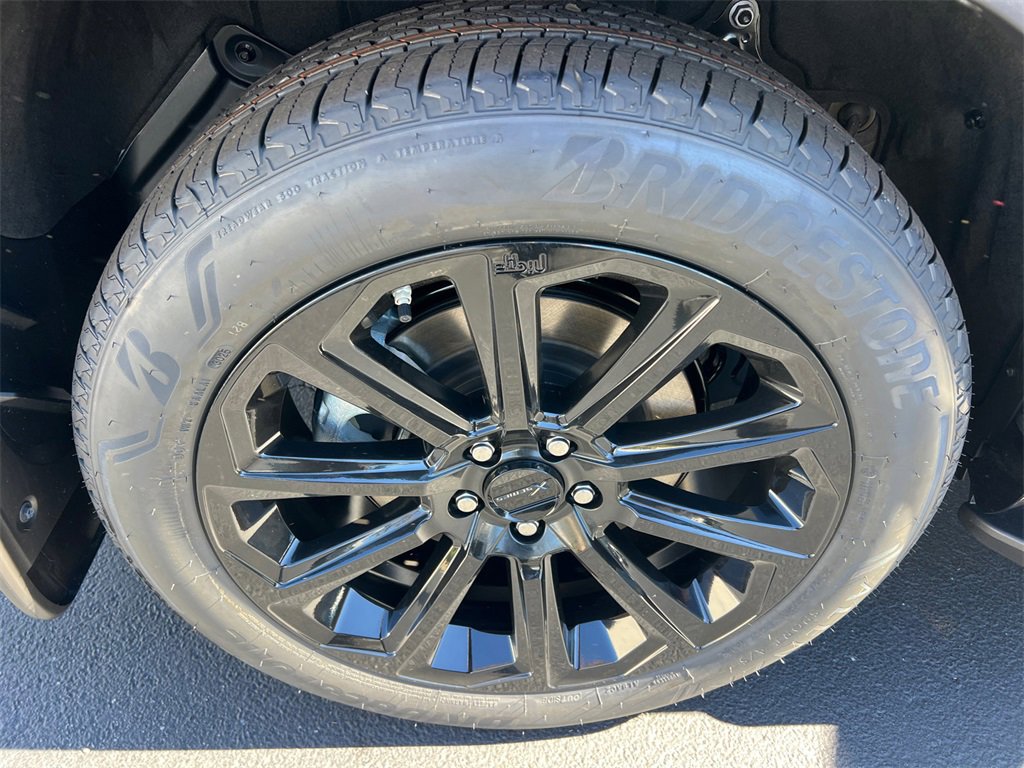 New 2026 Toyota Highlander Limited image 17