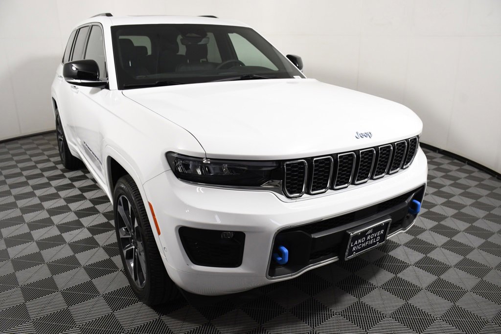 Used 2023 Jeep Grand Cherokee Overland image 9
