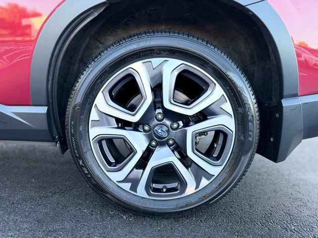 Used 2024 Subaru Ascent Limited w/ Technology Package AWD/4WD image 32