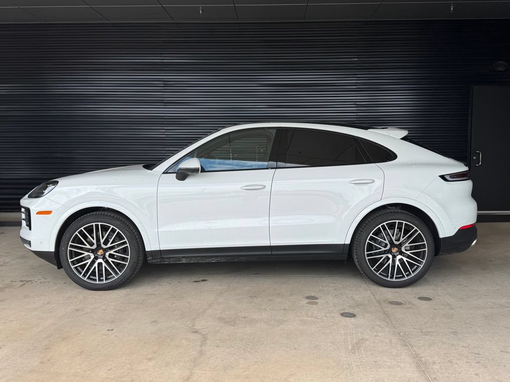 New 2026 Porsche Cayenne Coupe AWD/4WD image 2