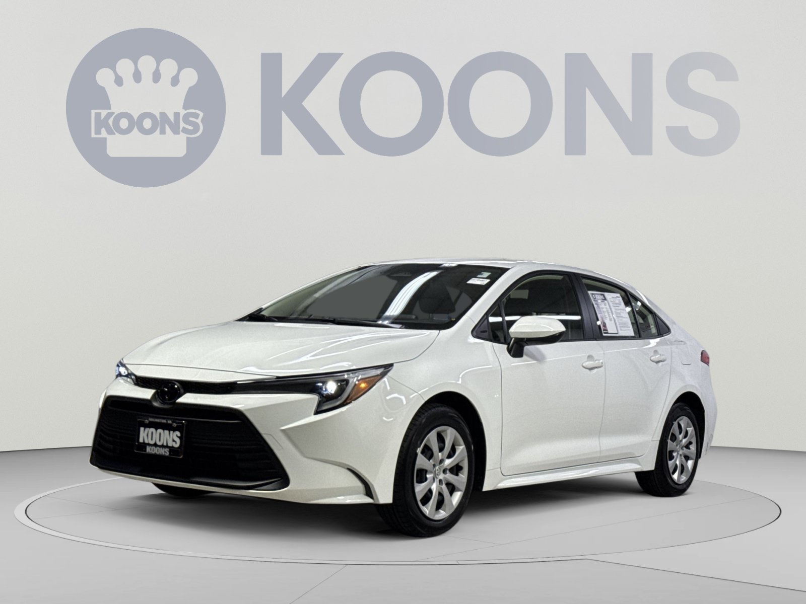 Used 2026 Toyota Corolla LE FWD image 1
