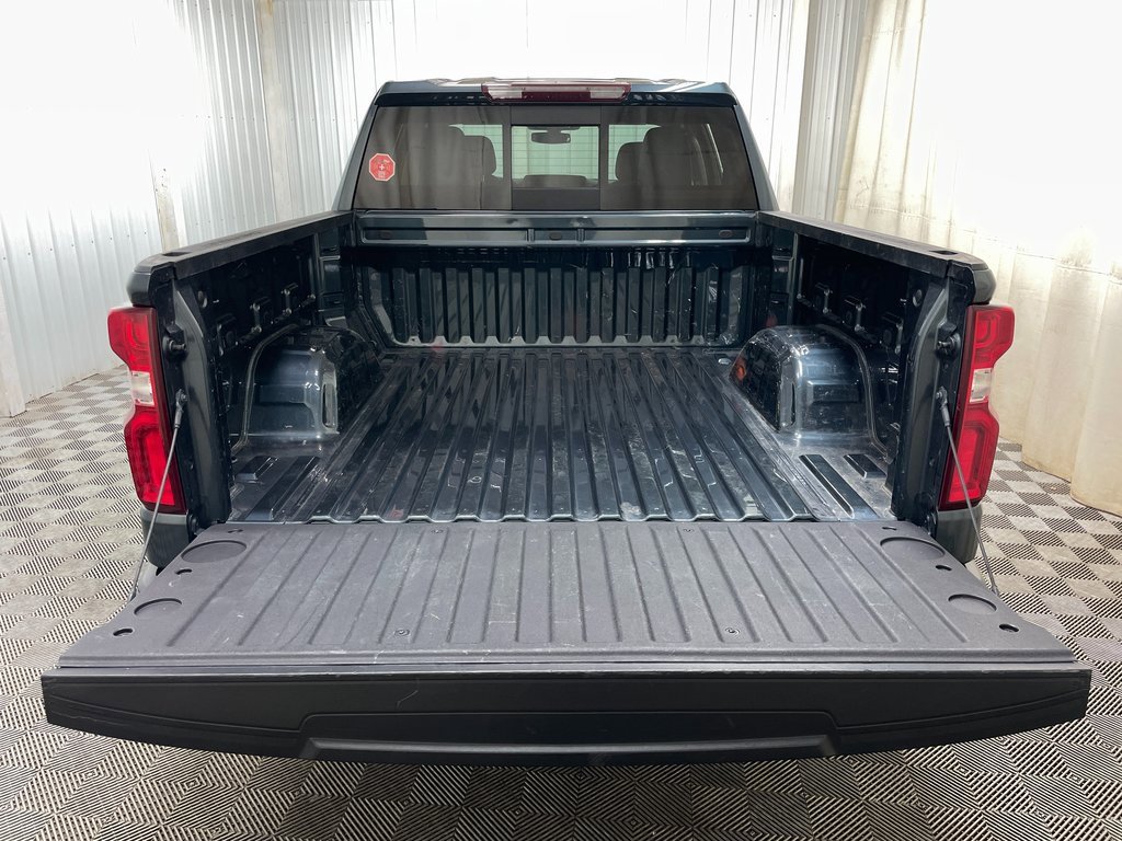 Certified 2021 Chevrolet Silverado 1500 LT Trail Boss w/ Convenience Package II image 44