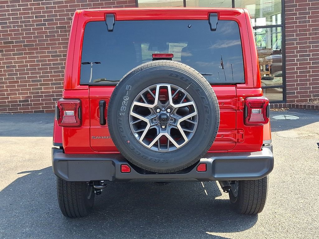 New 2025 Jeep Wrangler Sahara w/ Technology Group image 5