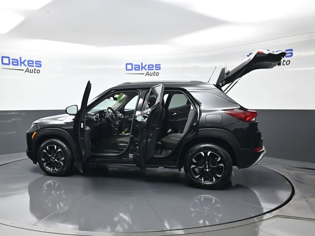 Used 2023 Chevrolet TrailBlazer LT image 53
