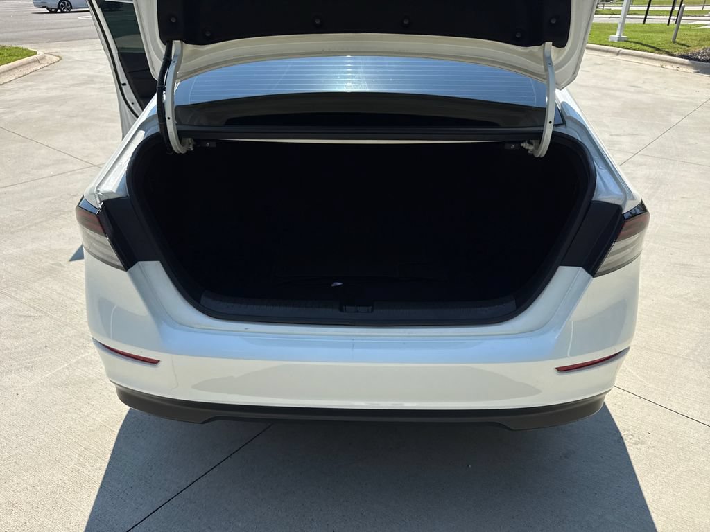 Certified 2024 Honda Accord EX image 33