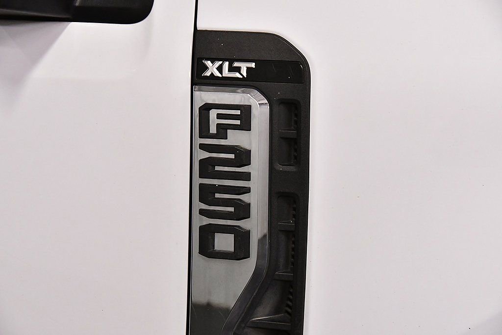 Used 2024 Ford F250 XLT image 10