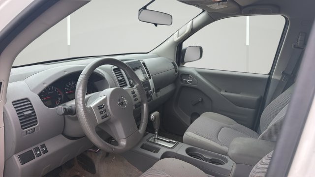 Used 2017 Nissan Frontier S w/ S Work Truck Package (4X4) image 7