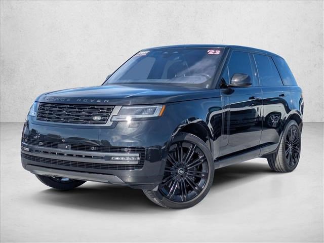 Used 2023 Land Rover Range Rover SE AWD/4WD image 1