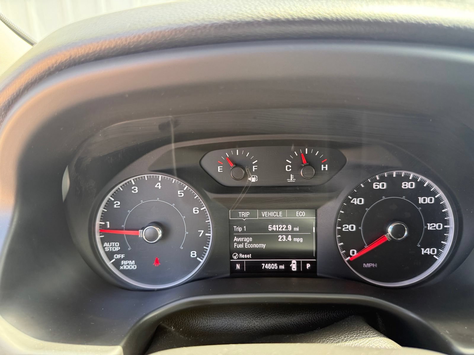 Used 2017 GMC Acadia SLE FWD image 14