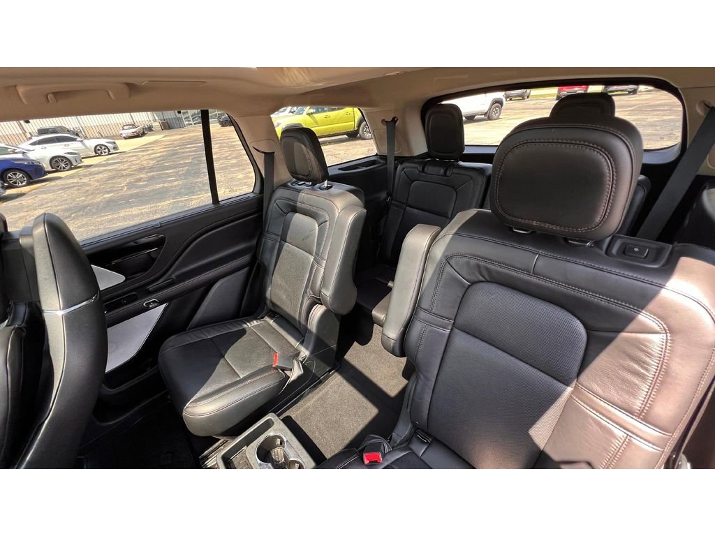 Used 2023 Lincoln Aviator Reserve w/ Equipment Group 201A image 23