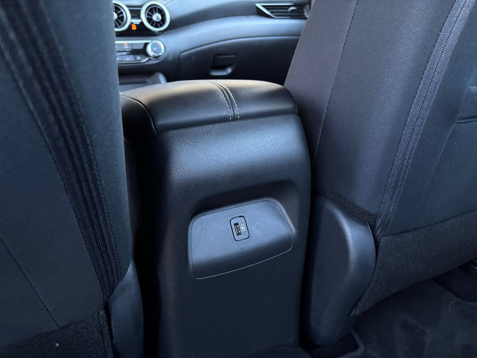 Used 2025 Nissan Sentra SV FWD image 21