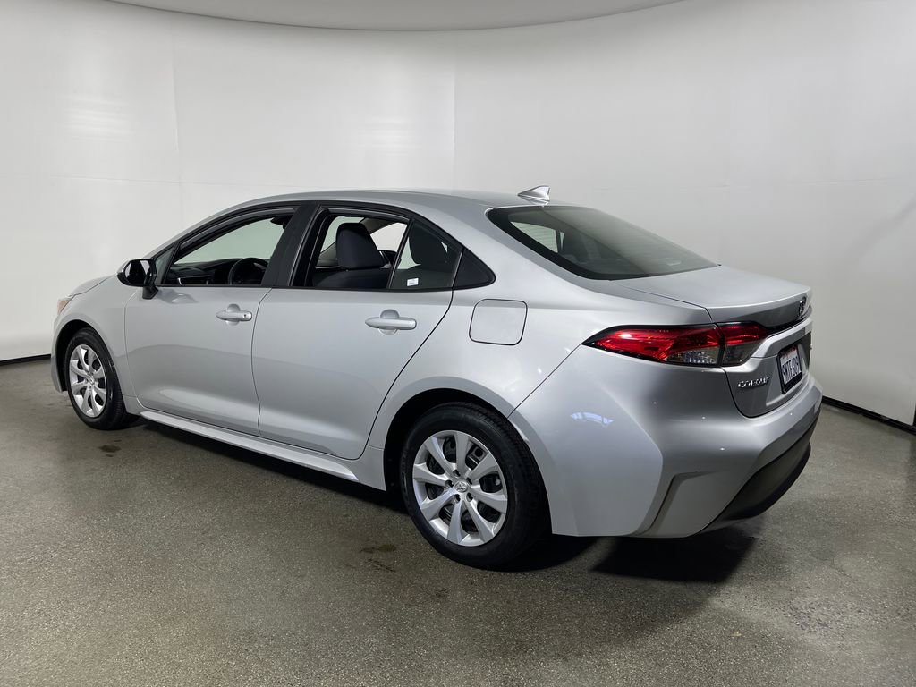 Used 2024 Toyota Corolla LE FWD image 6