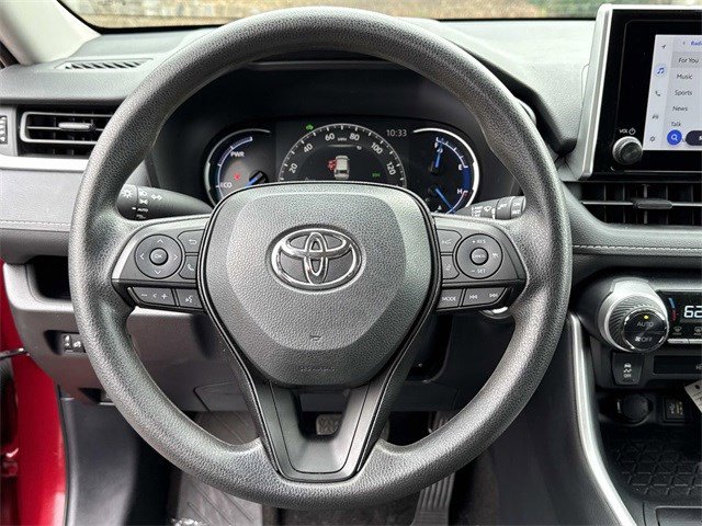 Used 2024 Toyota RAV4 XLE image 18