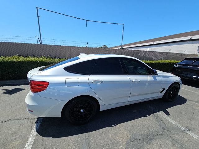 Used 2016 BMW 335i Gran Turismo xDrive w/ Driver Assistance Package AWD/4WD image 3