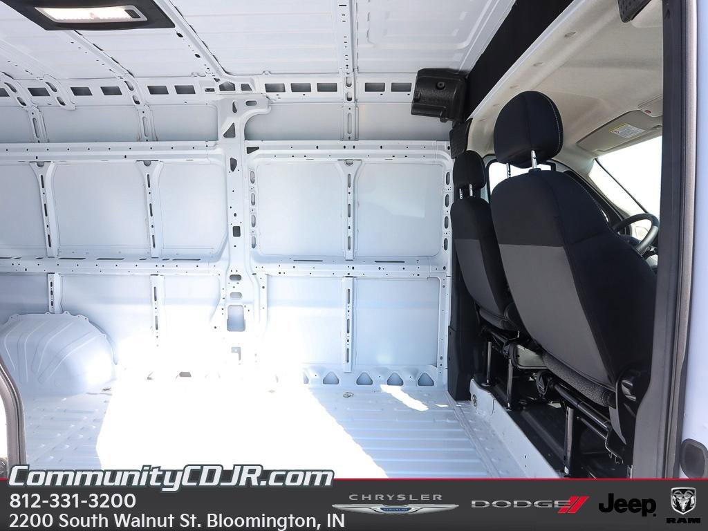 New 2025 RAM ProMaster 3500 w/ Quick Order Package 24G SLT image 21