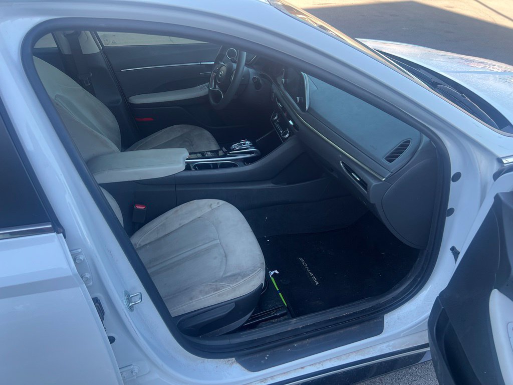 Used 2022 Hyundai Sonata SEL w/ Cargo Package FWD image 2
