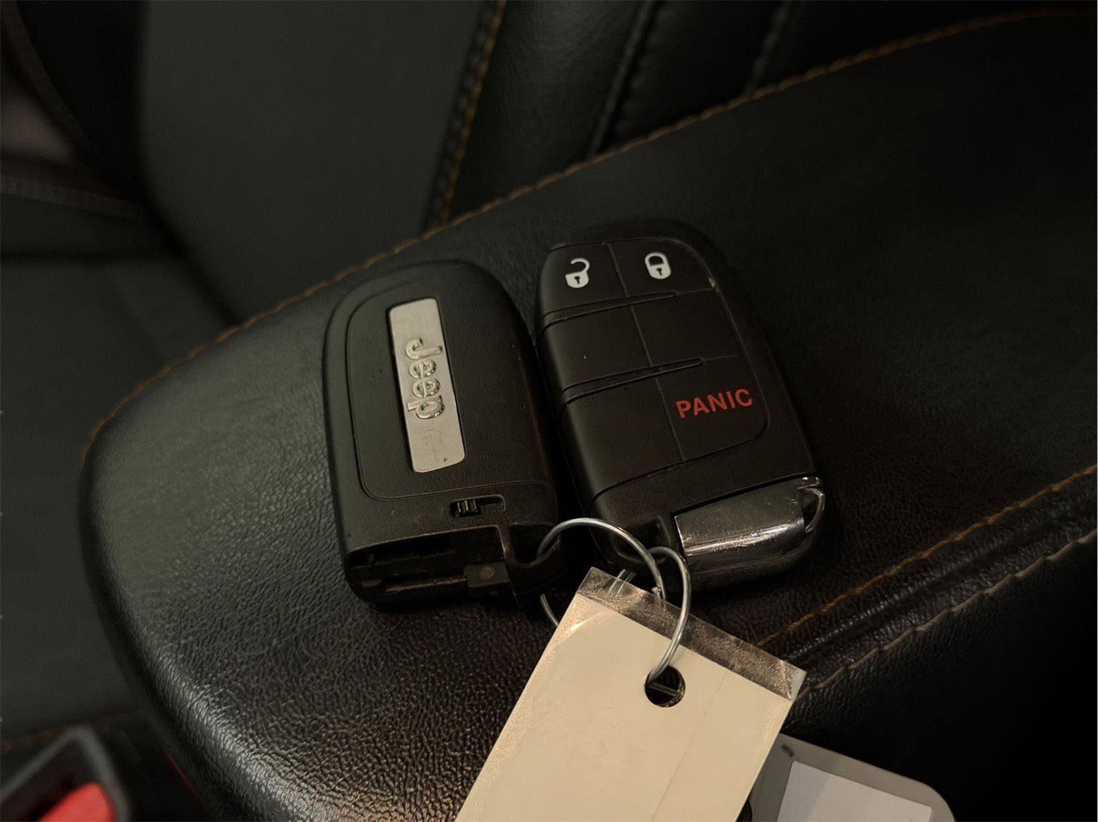 Used 2019 Jeep Compass Latitude image 41