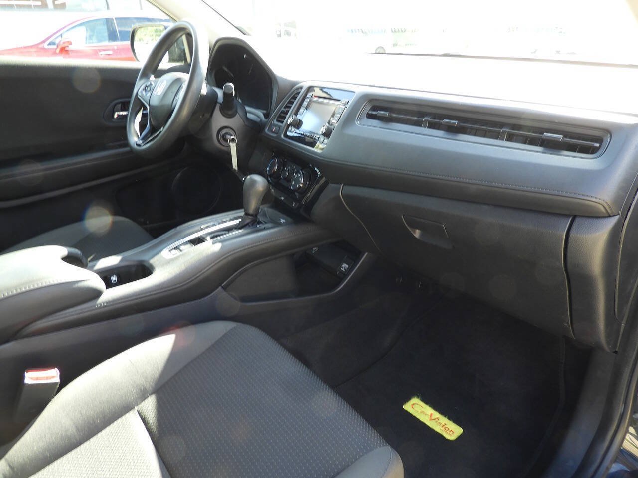 Used 2020 Honda HR-V LX image 38