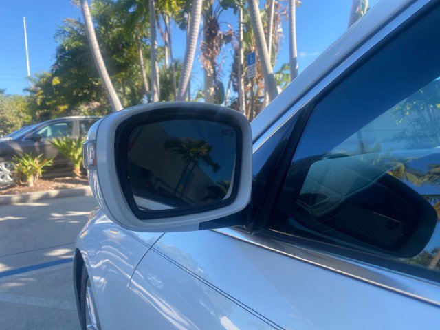 Used 2012 Hyundai Genesis 4.6 image 41