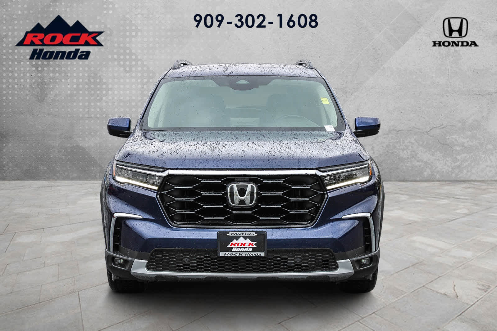 Certified 2025 Honda Pilot Touring image 2