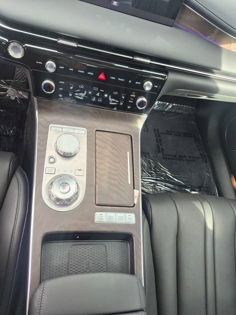 Used 2026 Genesis G80 2.5T Advanced image 18