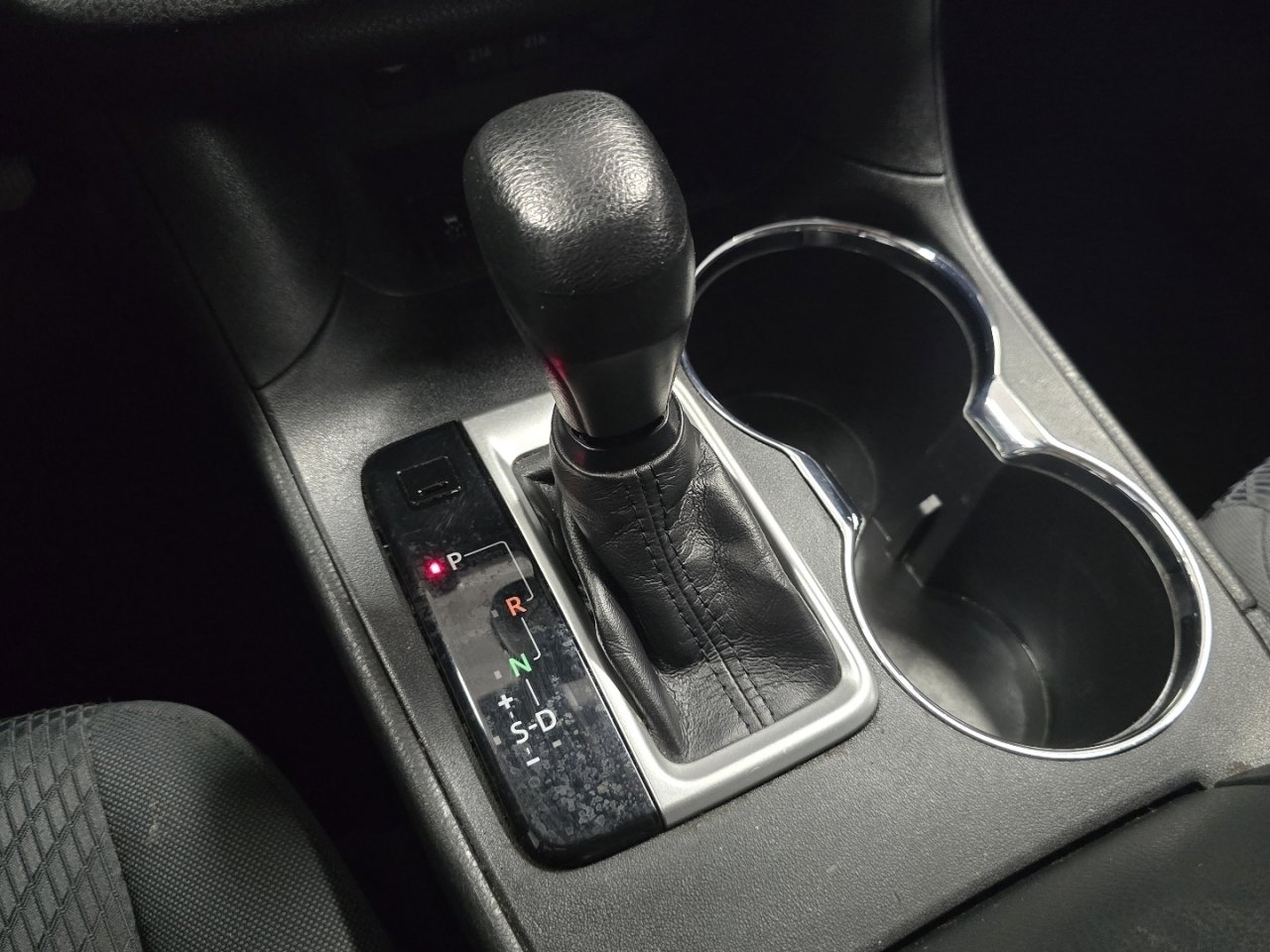 Certified 2019 Toyota Highlander LE FWD image 25