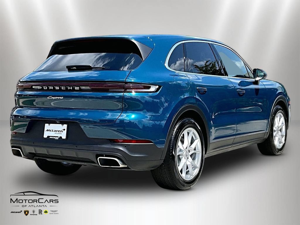 Used 2026 Porsche Cayenne AWD/4WD image 11