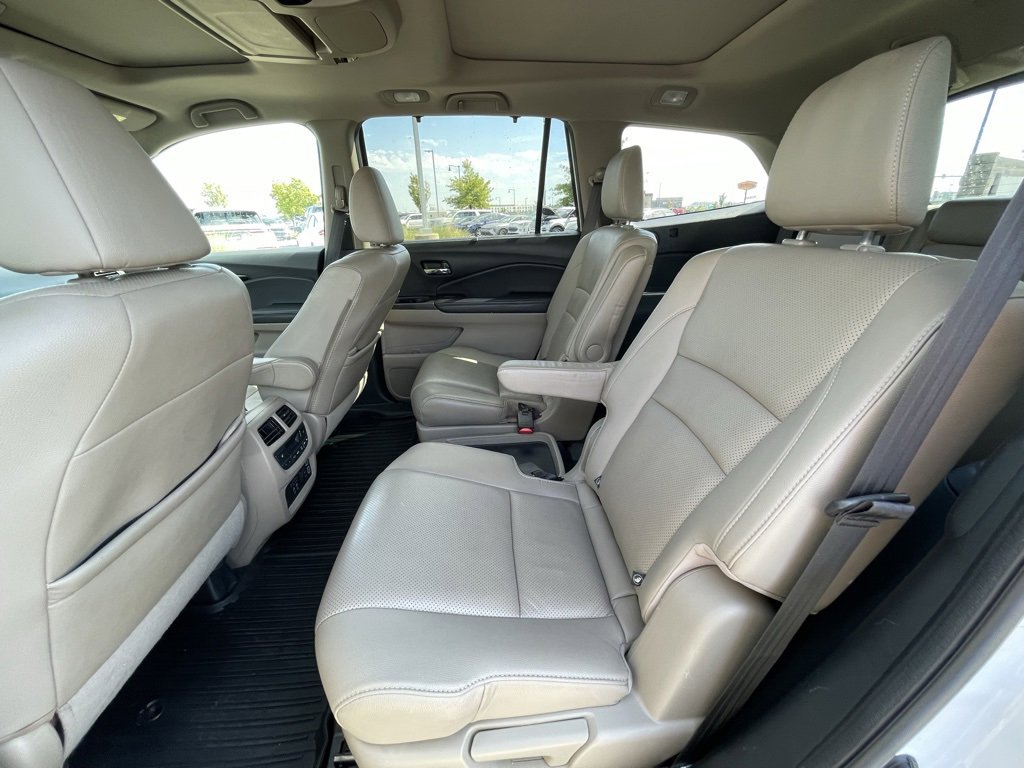 Used 2022 Honda Pilot Elite image 26