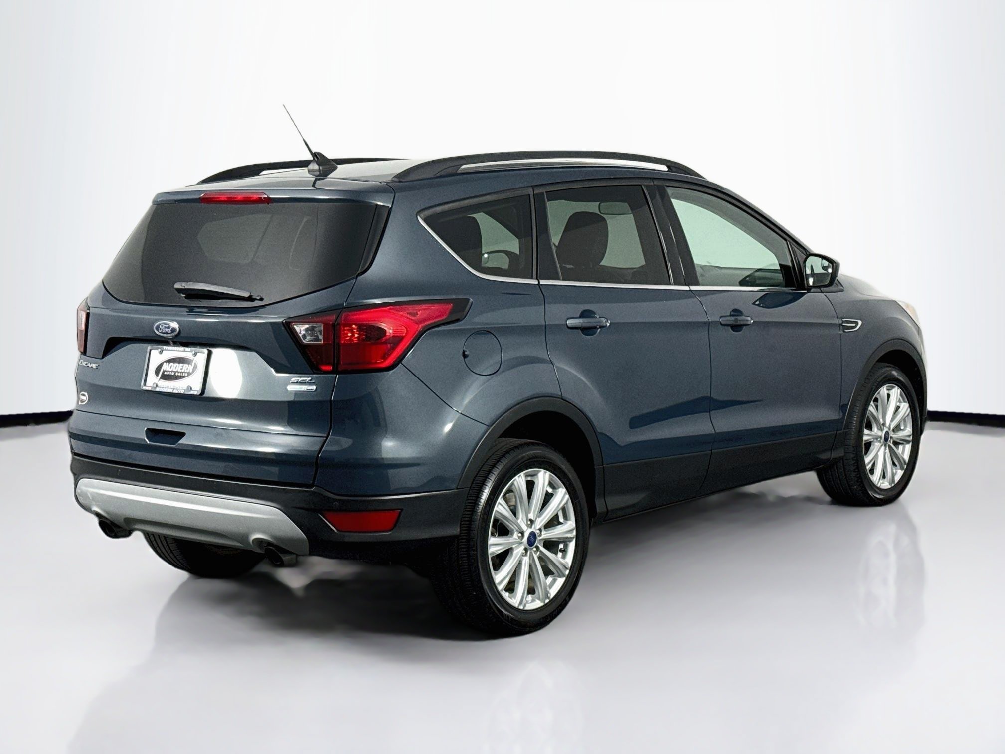 Used 2019 Ford Escape SEL AWD/4WD image 15