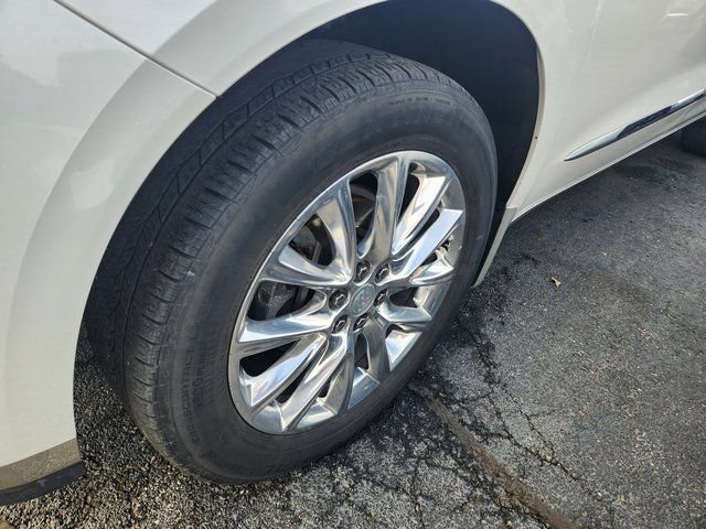Used 2020 Buick Enclave Premium w/ Sun and Sites Package image 26