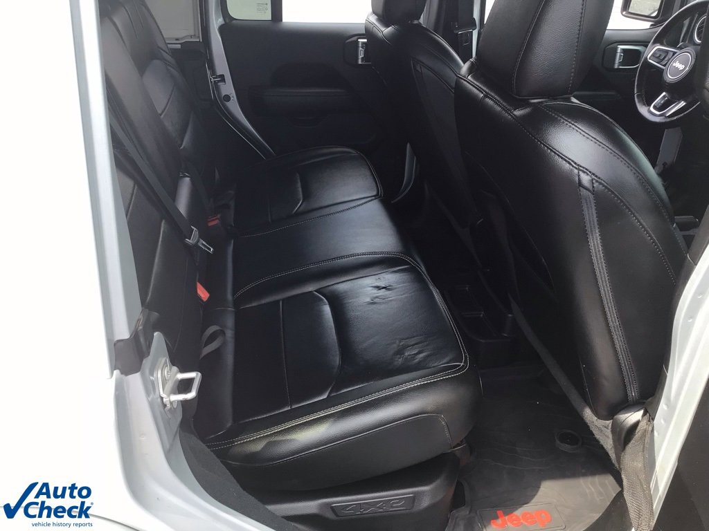 Used 2022 Jeep Wrangler Unlimited Sahara 4xe w/ Cold Weather Group image 16