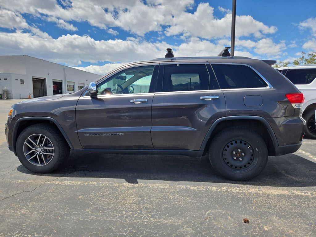 Used 2017 Jeep Grand Cherokee Limited w/ Trailer Tow Group IV AWD/4WD image 5