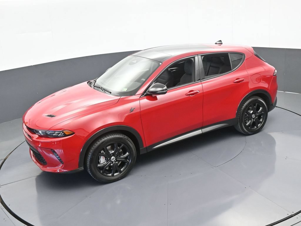 Used 2024 Dodge Hornet R/T Plus w/ R/T Blacktop Package AWD/4WD image 47