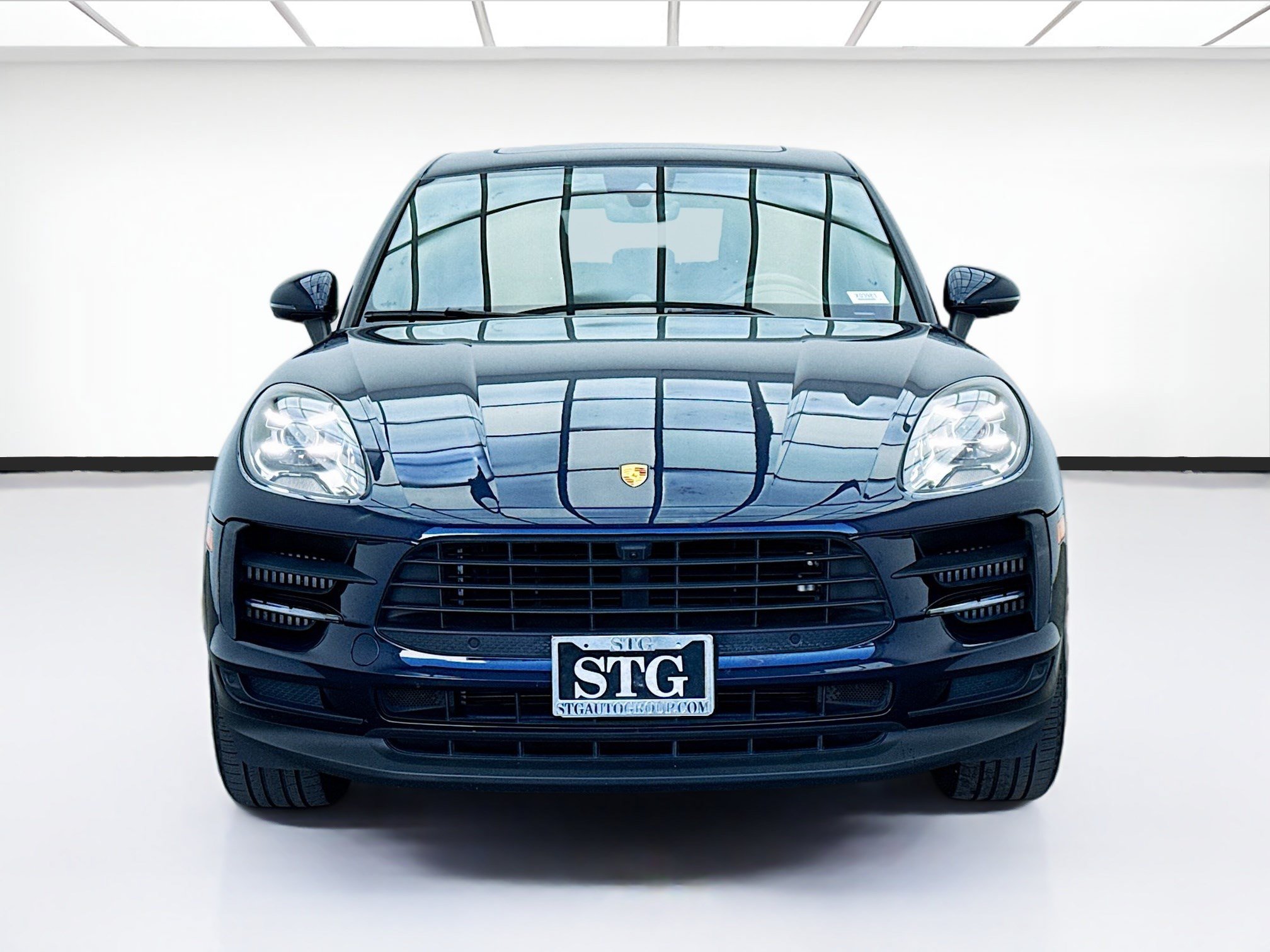 Used 2021 Porsche Macan S AWD/4WD image 2