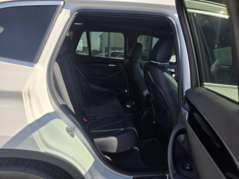 Used 2022 BMW X1 xDrive28i w/ Convenience Package image 12