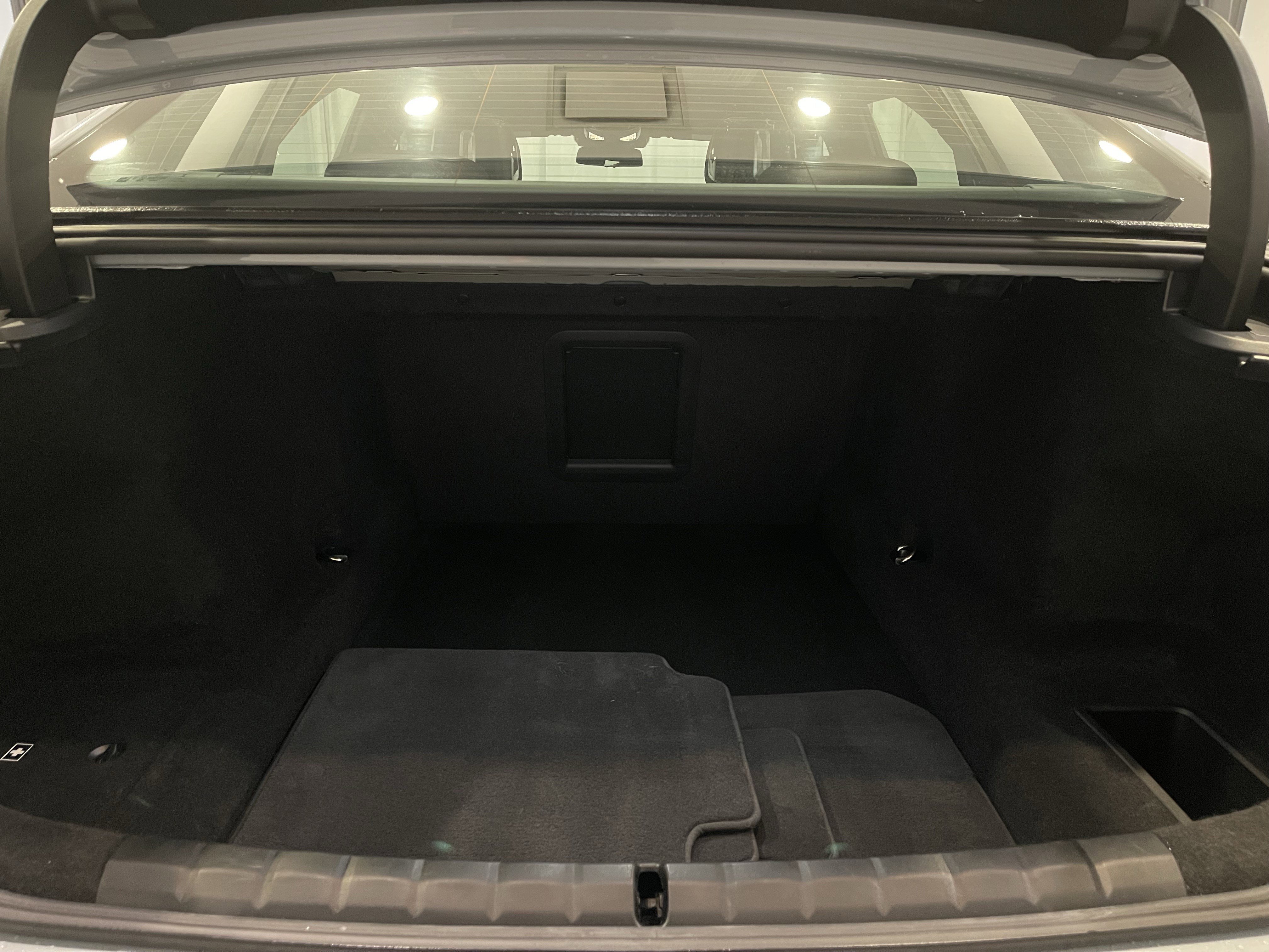 Certified 2024 BMW 760i xDrive w/ Premium Package 2 AWD/4WD image 27