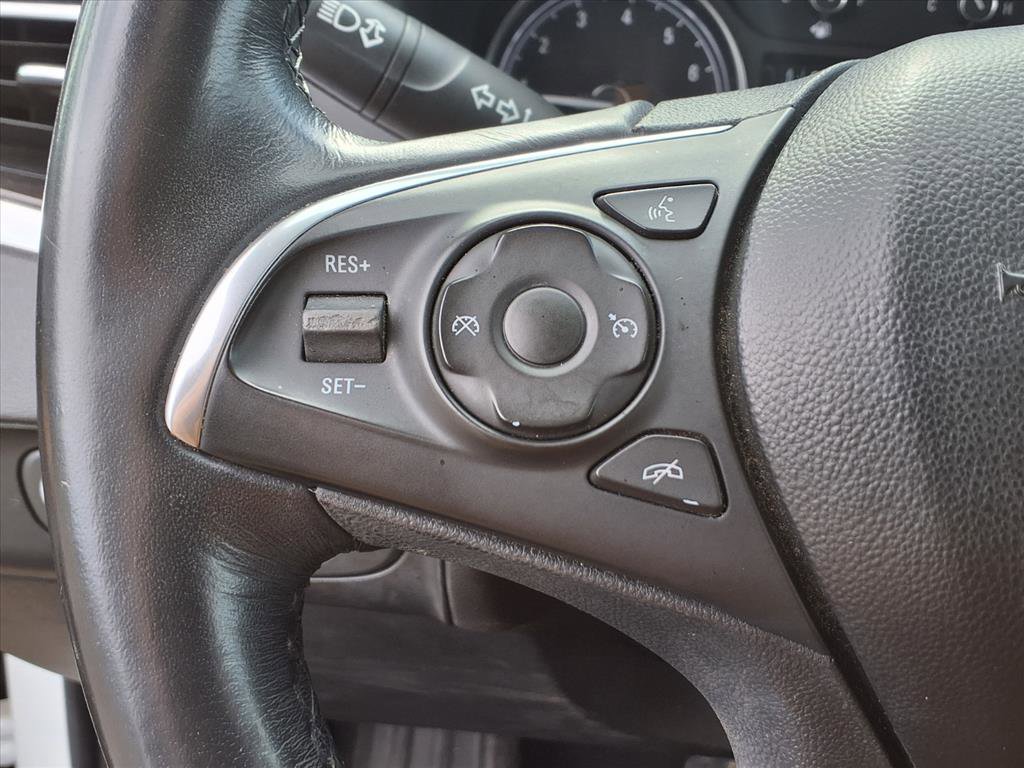 Used 2019 Buick Enclave Essence image 20