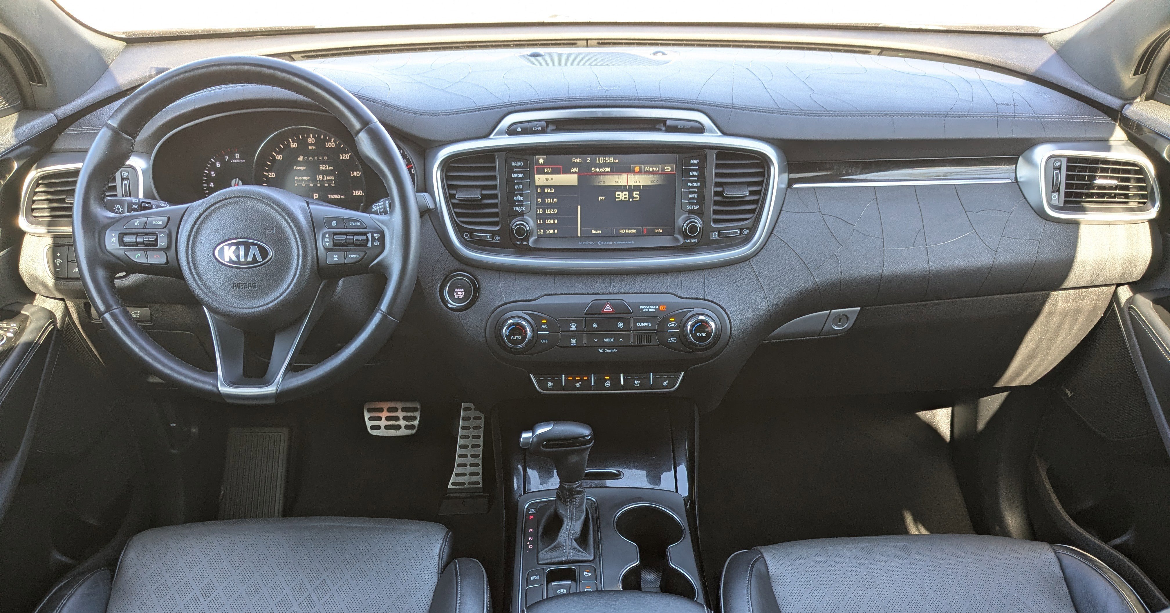 Used 2016 Kia Sorento SX w/ SXL Technology Package image 23