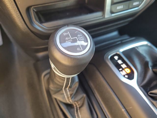 Used 2023 Jeep Wrangler Unlimited Sahara w/ Cold Weather Group AWD/4WD image 23