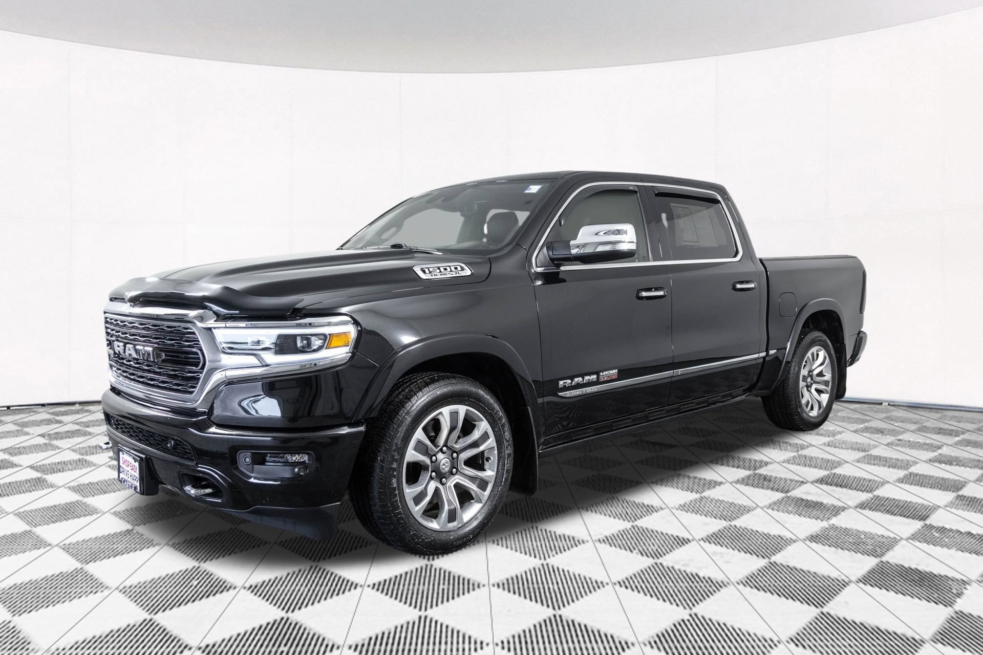 Used 2022 RAM 1500 Limited AWD/4WD image 15