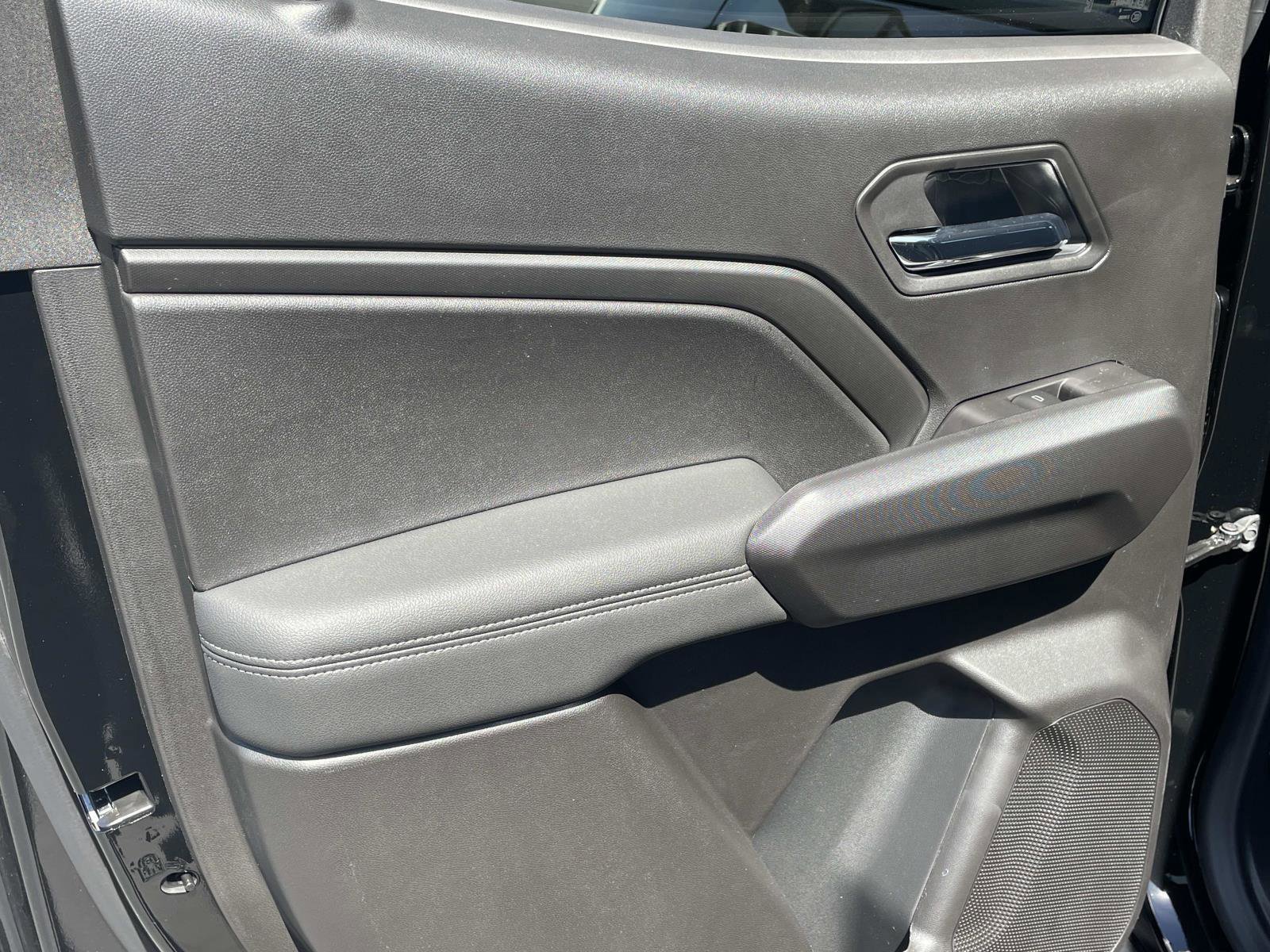 New 2026 GMC Canyon Elevation w/ Convenience Package image 22