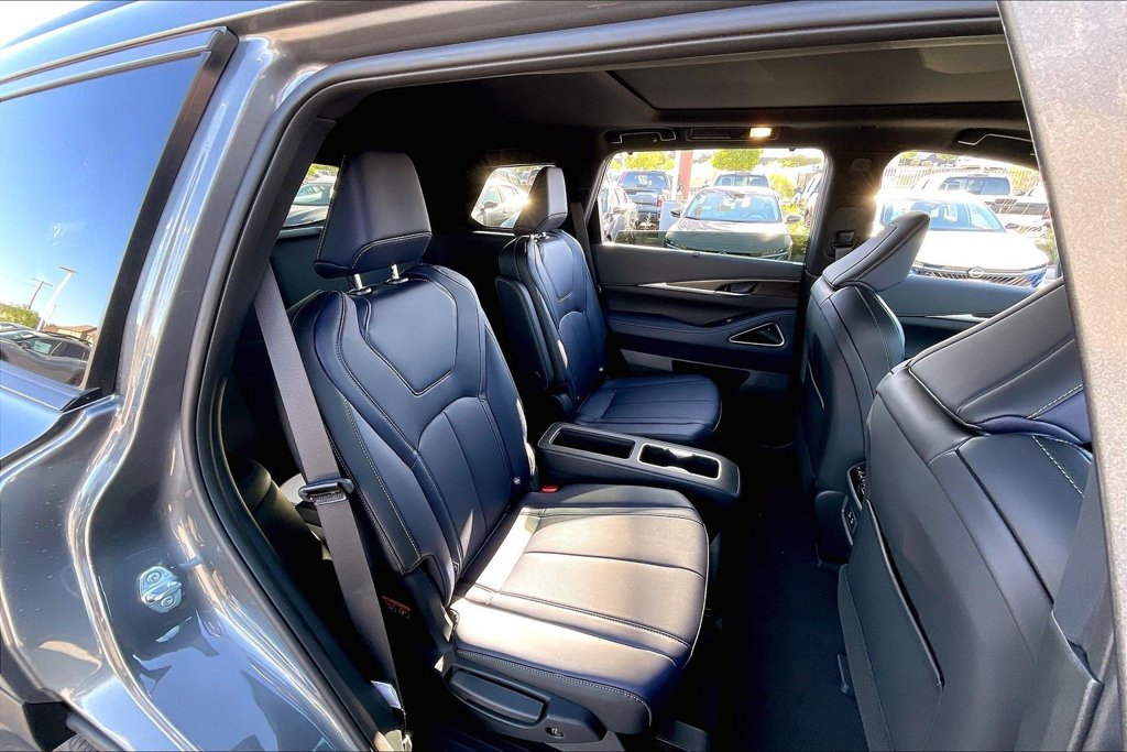 New 2026 INFINITI QX60 Sport w/ Dark Cargo Package AWD/4WD image 10