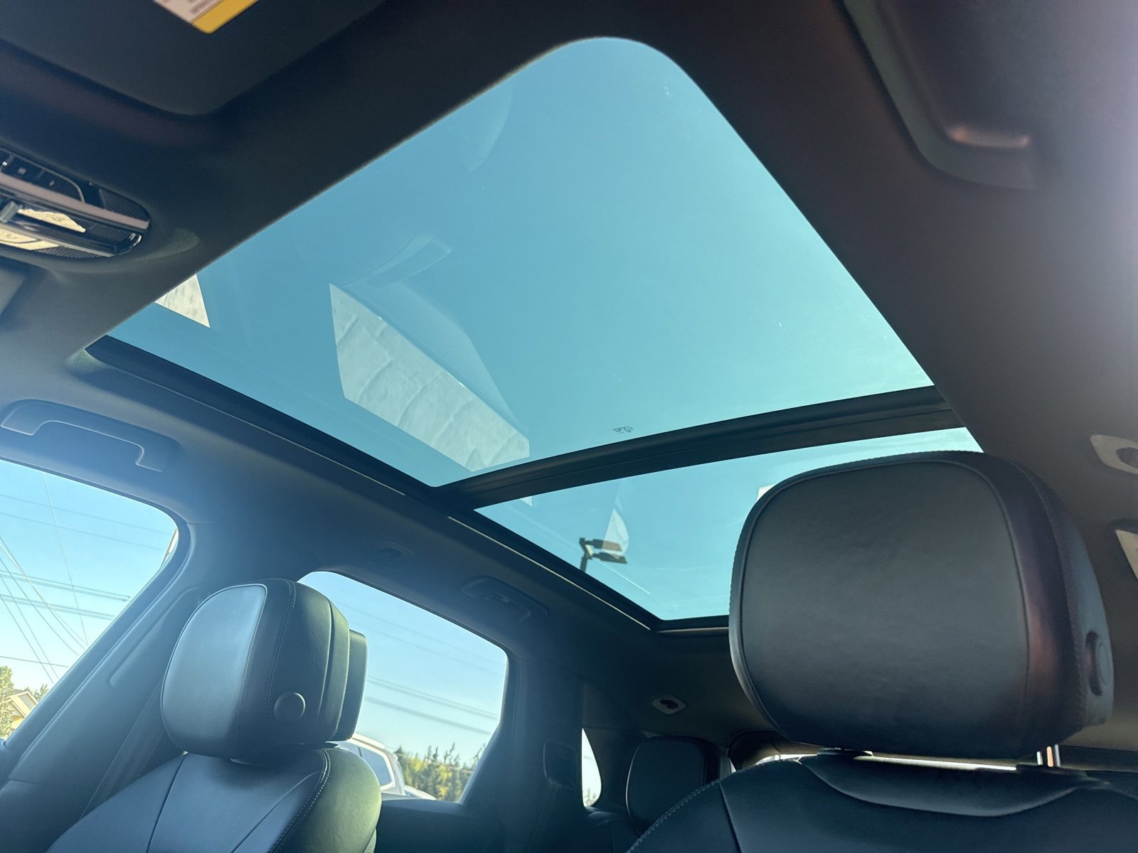 Used 2022 Porsche Cayenne Base image 29