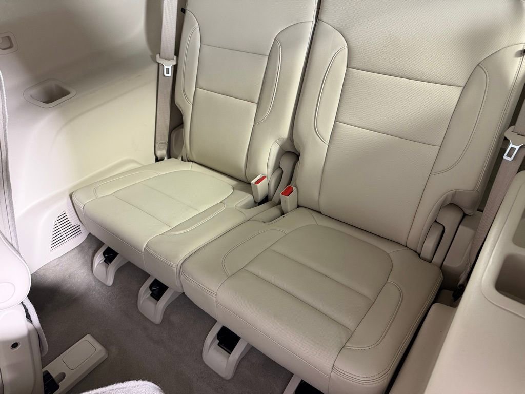 Used 2023 GMC Acadia Denali image 28