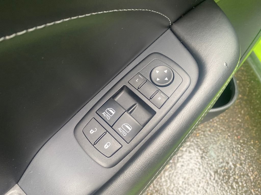 Used 2015 Dodge Challenger R/T Scat Pack image 18